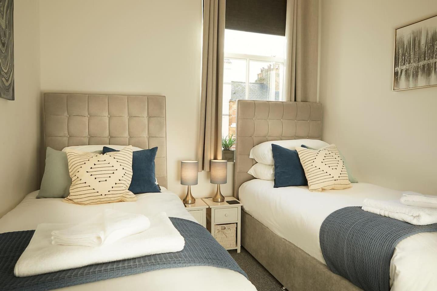 Sea View Serenity Breath Taking Sea View Sleeps 4 Scarborough Exterior foto